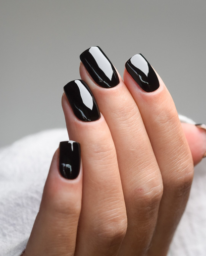 UV Gel Wraps Black – schwarze Nailwraps mit Glanz
