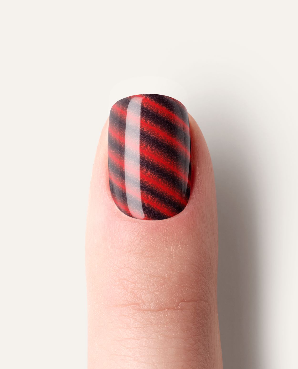 UV Gel Wraps Off Grid – Detailansicht der UV Maniküre