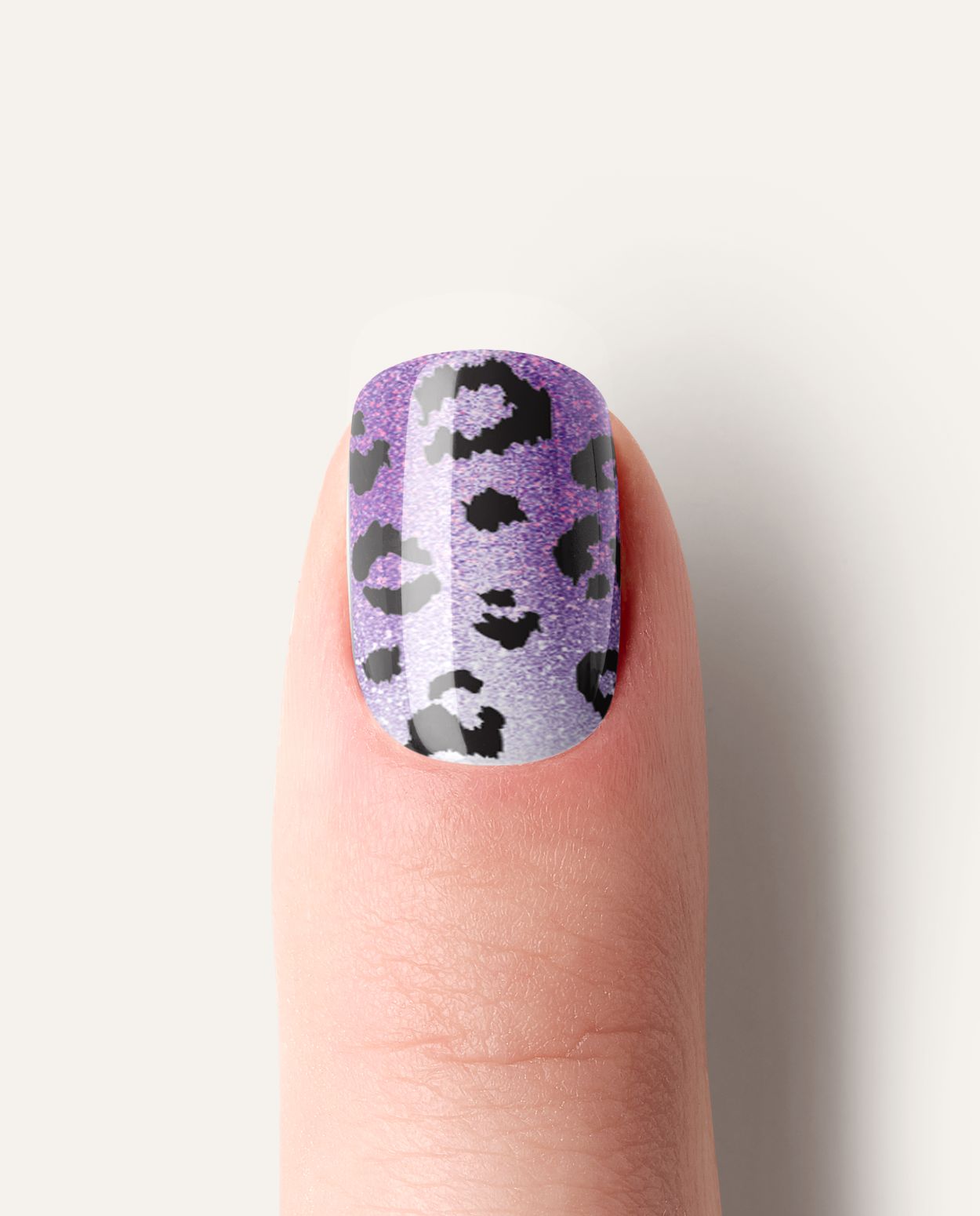 UV Gel Wraps Plum Safari – Designübersicht der UV Gel Maniküre für zuhause auf einzelnem Finger