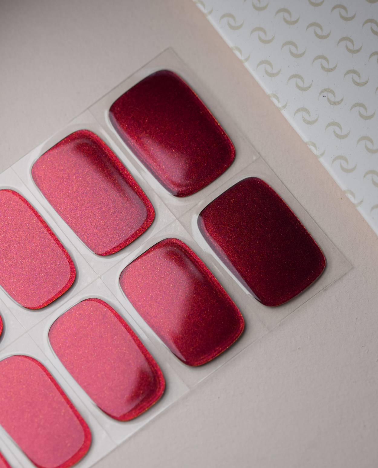 UV Gel Wraps Bloodstone – Designübersicht der selbstklebenden Gel Wraps