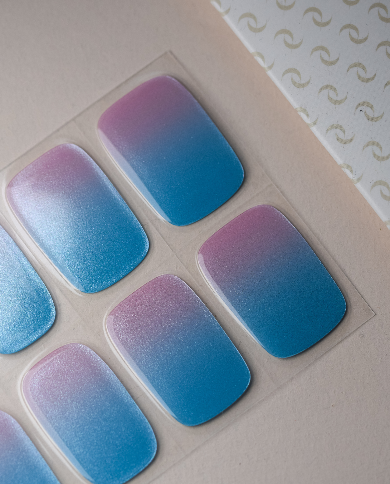 UV Gel Wraps Wolkenzucker – Designübersicht der selbstklebenden Gel Wraps