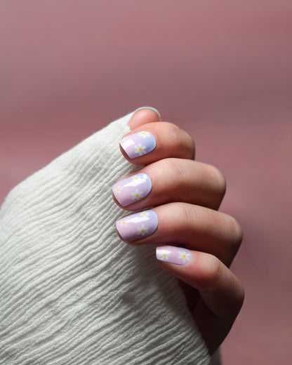 Y2K UV Gel Wraps mit schimmernden Pastelltönen und holografischem Effekt