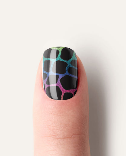 UV Gel Wraps Too Wild – Designübersicht auf einzelnem Fingernagel