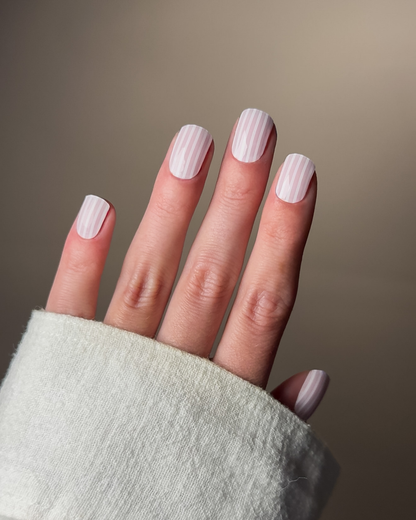 Summer Stripes Design Nahaufnahme Nagel
