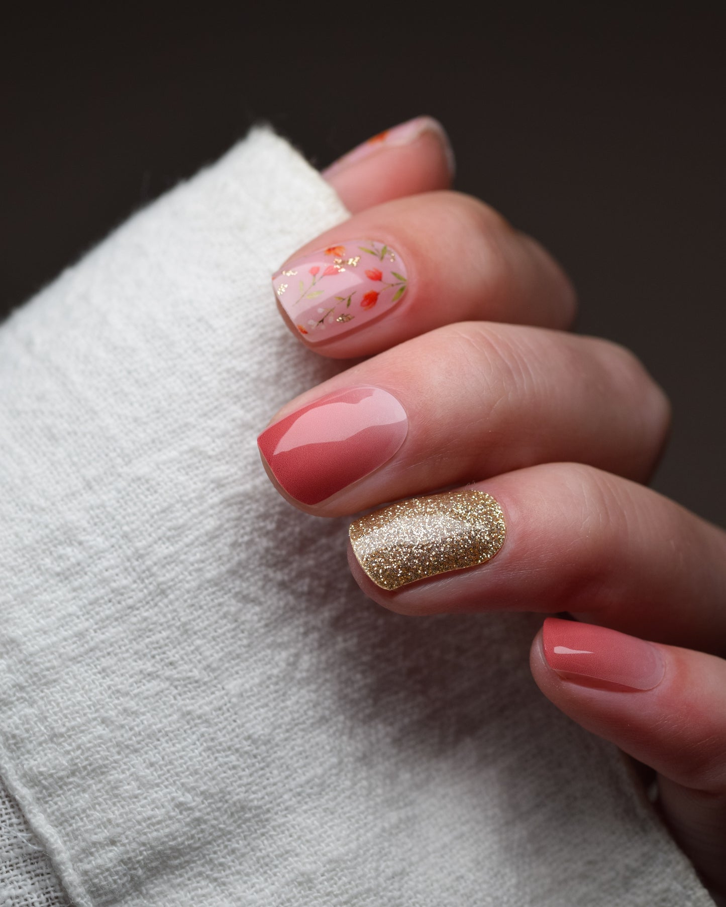 UV Gel Wraps Spring Bloom mit Blüten Design