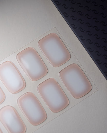 Aura UV Nailwraps milchiger Roséton Detail