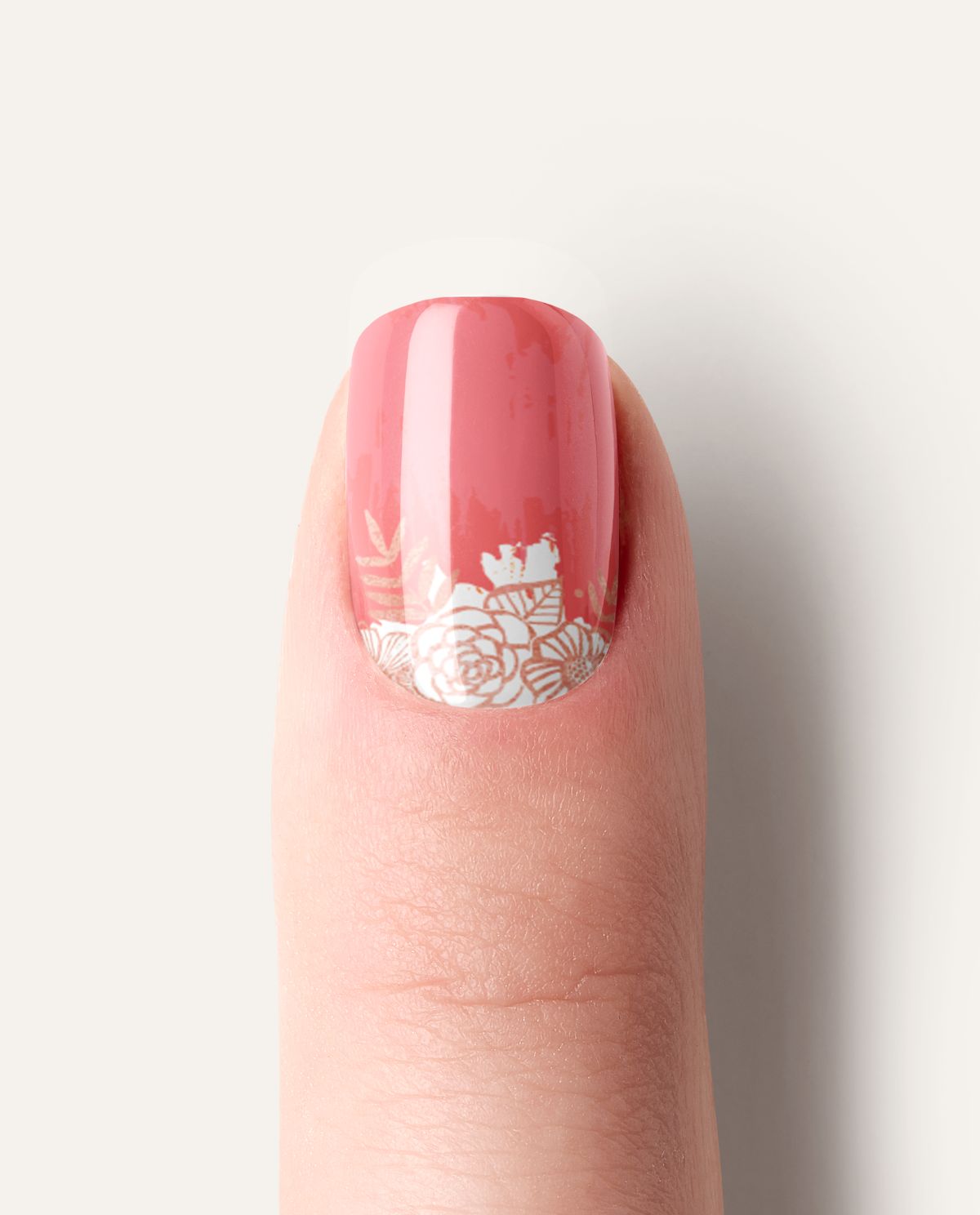 Nailpolish Wraps Korallenblume – Maniküre Ergebnis