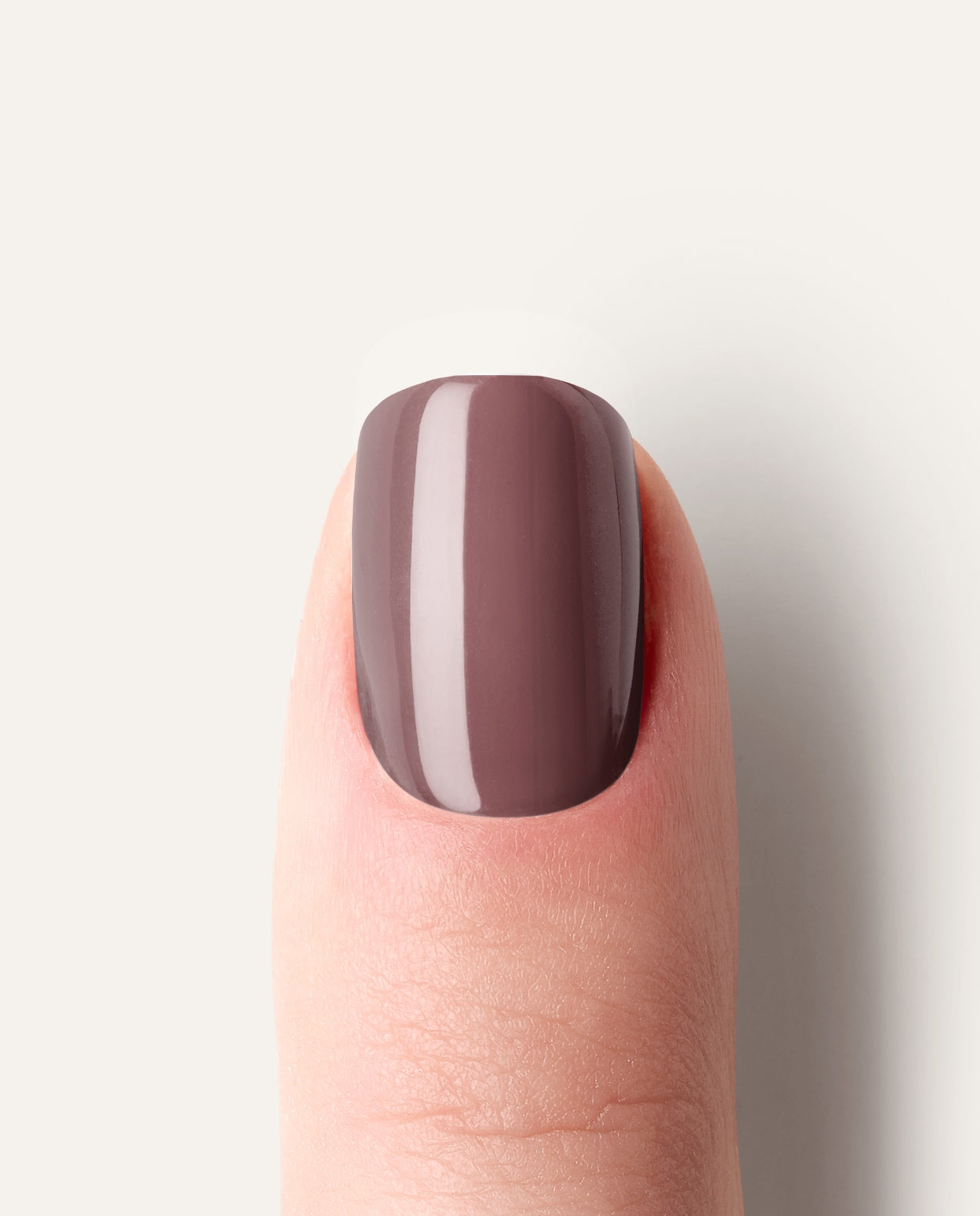 Produktbogen mit Nevio Dusty Cocoa Nailpolish Wraps – warmer Kakaobraun-Ton.