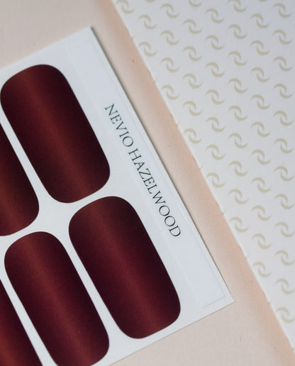 Nevio Dusty Cocoa Nailpolish Wraps – matte braun-mauvige Nägel mit edlem Finish von Die Nageltante