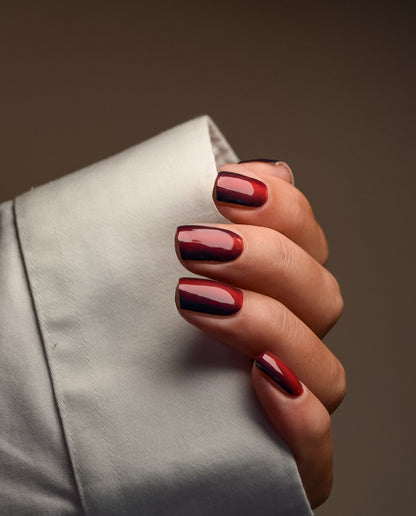 Nailpolish Wraps Nevio Red Obsession– rote Nailwraps mit Glanz und vertical Ombré Verlauf