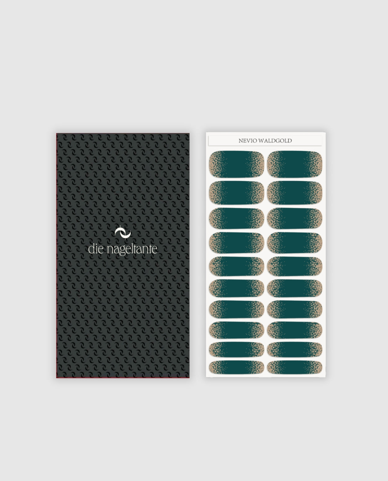 Nahaufnahme der Nailpolish Wraps Nevio Waldgold – edles Grün mit feinem Goldglanz.
