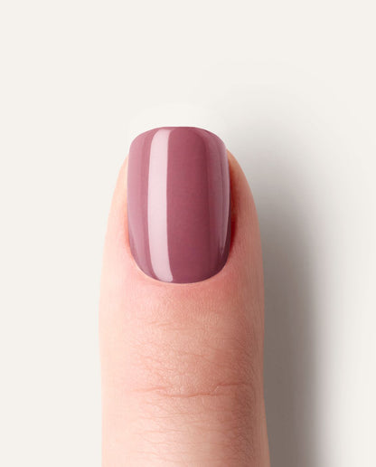 UV Gel Wraps Dusty Pink – rosafarbene Nailwraps mit Glanz - Maniküre Ergebnis der Nail Wraps