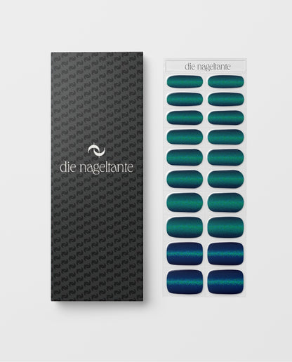UV Gel Wraps Mitternachtsgrün – grüne Nailwraps mit Glanz und Cat Eye Design - Gel Wraps Übersicht