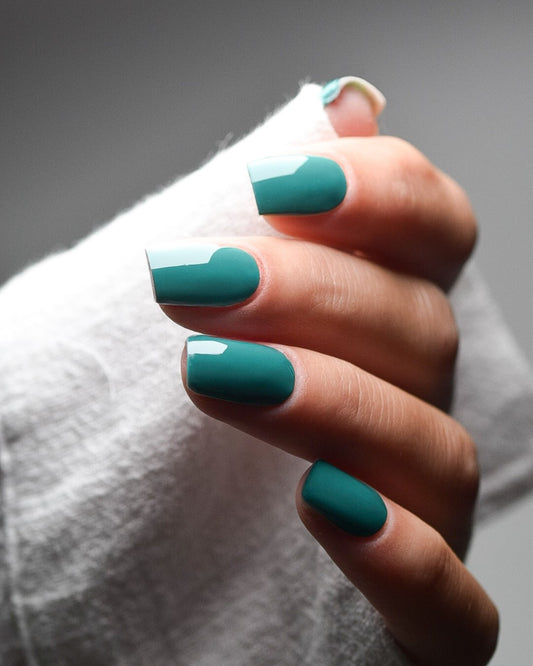 UV Gel Wraps Polargrün – satter Grünton mit klarem Glanz