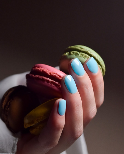 Nahaufnahme Icebreaker UV Wraps – Türkisblau als Eye-Catcher.