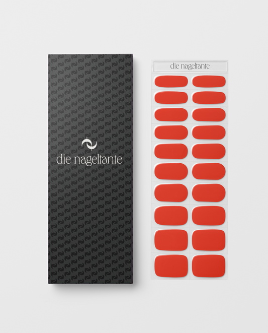 Kräftige Korallnägel mit UV Gel Wraps