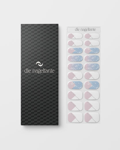 Detailaufnahme – moderner French Look mit feinen Blättermustern und geometrischen Linien in Weiß.
