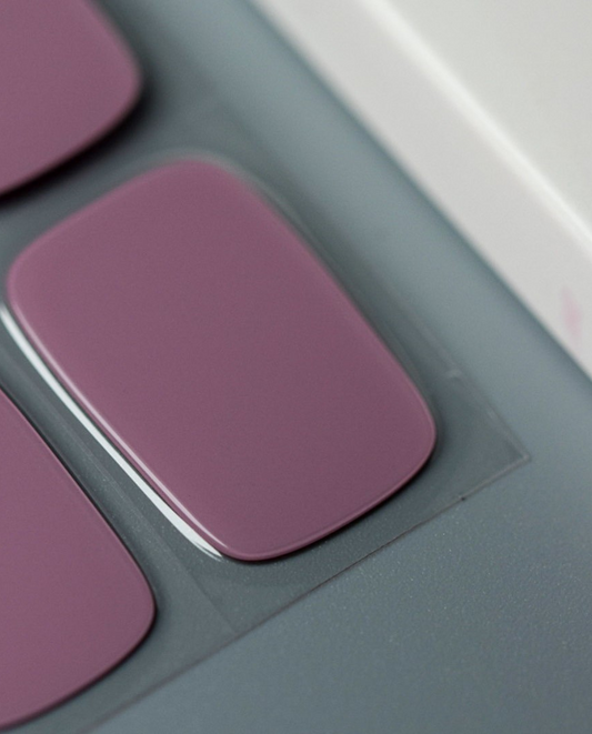 UV Gel Wraps Fliederwolke – fliederfarbene Nailwraps mit Glanz - Übersicht der Nail Wraps