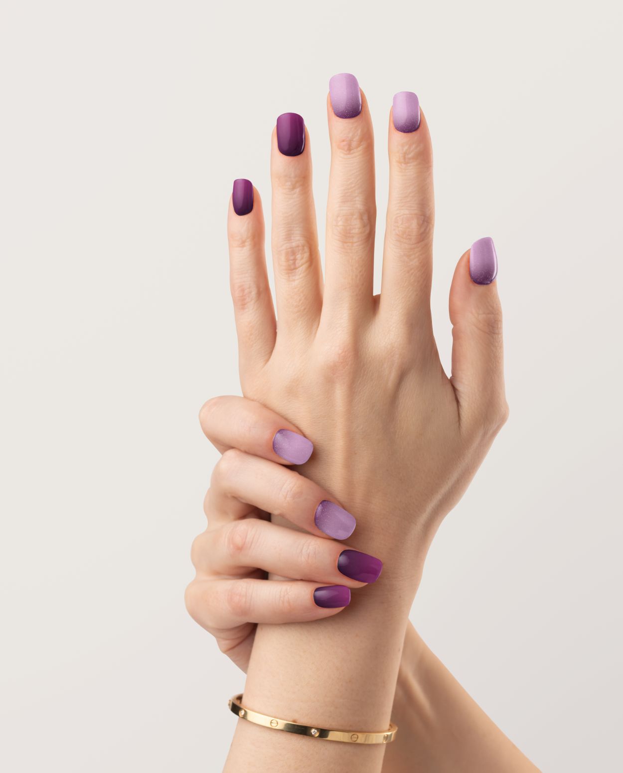 UV Gel Wraps Brombeertraum – Maniküre Ergebnis