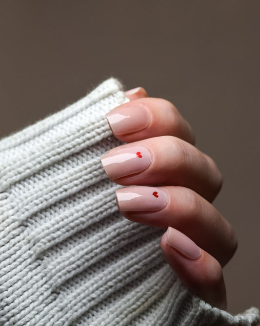 UV Gel Wraps Tiny Love – minimalistisches Design mit feinen Herzdetails