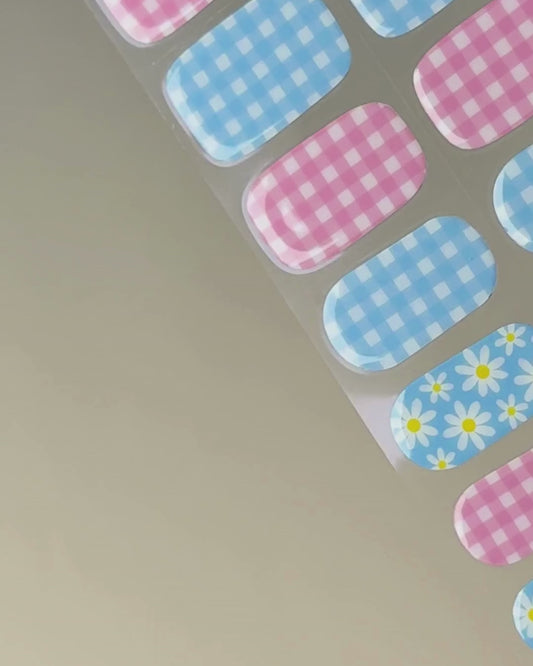 tausendschoen-nailpolish-wraps-anwendungsvideo